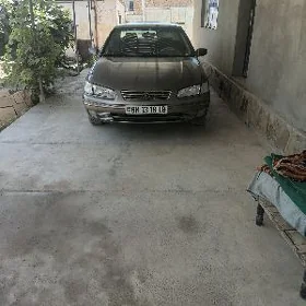 Toyota Camry 1998