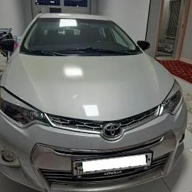 Toyota Corolla 2015