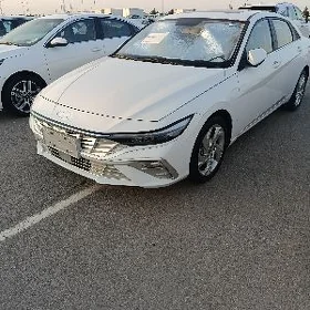 Hyundai Elantra 2025