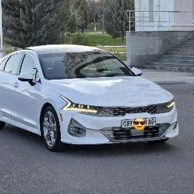Kia K5 2021