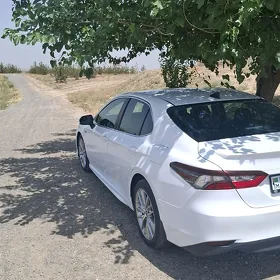 Toyota Camry 2022