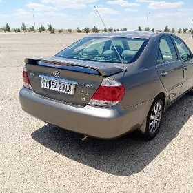Toyota Camry 2005