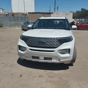 Ford Explorer 2023