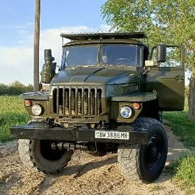 Ural 4320 1992