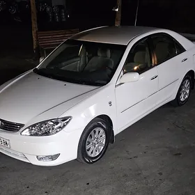 Toyota Camry 2003