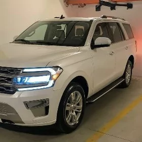 Ford Expedition 2023