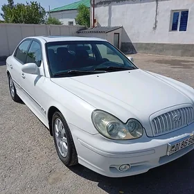 Hyundai Sonata 2001