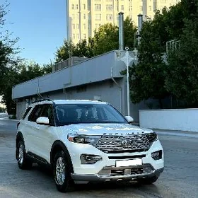 Ford Explorer 2021