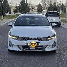 Kia K5 2021