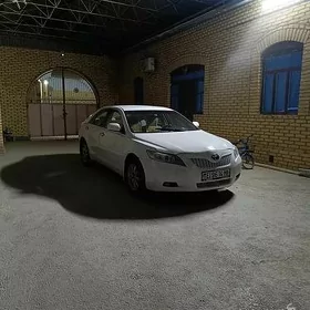 Toyota Camry 2008