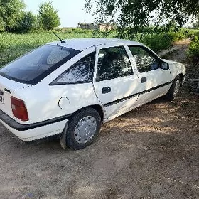 Opel Vectra 1991