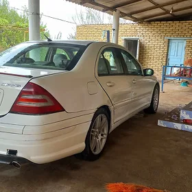 Mercedes-Benz C320 2001