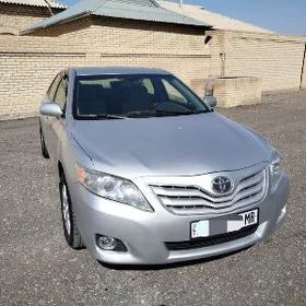 Toyota Camry 2010