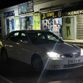 Toyota Camry 2005