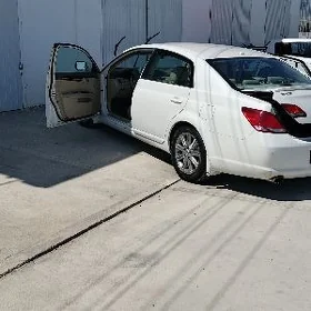 Toyota Avalon 2006