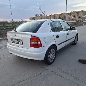 Opel Astra 1999