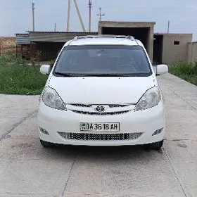 Toyota Sienna 2009