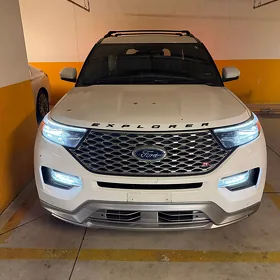 Ford Explorer 2021