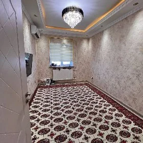 2комнатная квартира 65м²  мир1