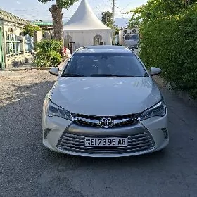 Toyota Camry 2016