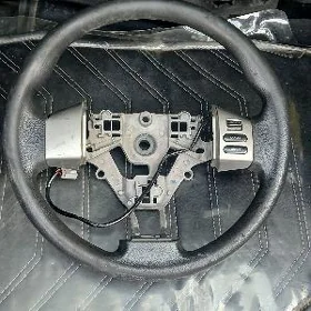 rol nissan versa