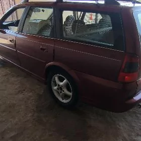 Opel Vectra 1998