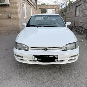 Toyota Camry 1993