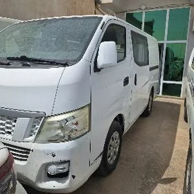 Nissan Urvan 2018