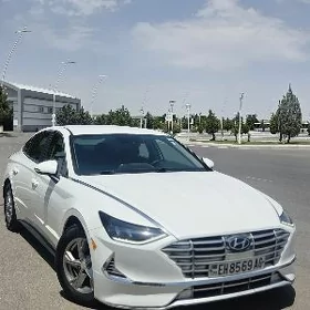 Hyundai Sonata 2022