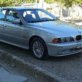 BMW E39 2001