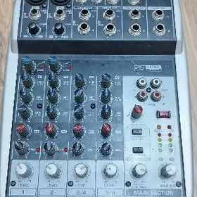 pult Q802