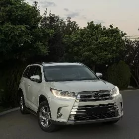 Toyota Highlander 2015