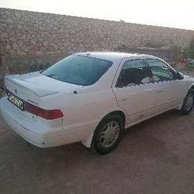Toyota Camry 1998