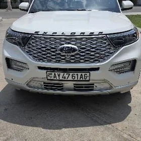 Ford Explorer 2021