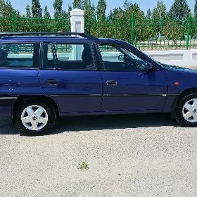 Opel Astra 1996