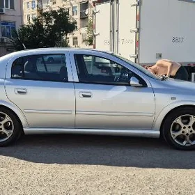 Opel Astra 2003