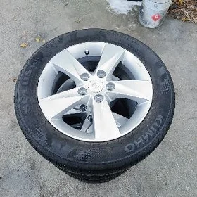 Hyundai disga teker 16.