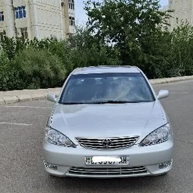 Toyota Camry 2005