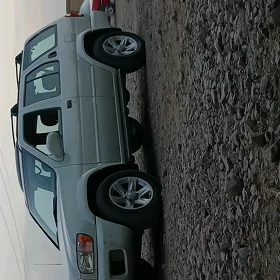 Nissan Pathfinder 2002