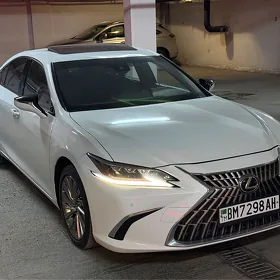 Lexus ES 350 2021