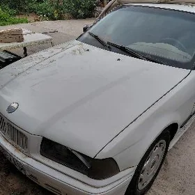 BMW 320 1993