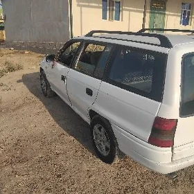 Opel Astra 1995