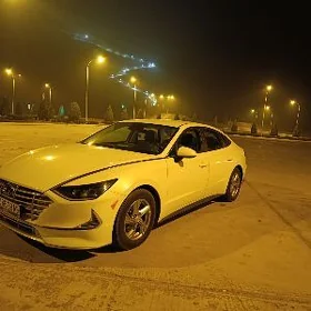 Hyundai Sonata 2021
