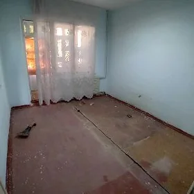 Satlyk jaý Eysinden