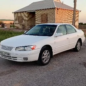 Toyota Camry 1998