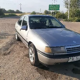 Opel Vectra 1992