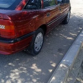 Opel Vectra 1992
