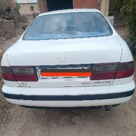 Toyota Carina 1993