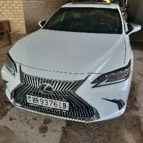 Lexus ES 350 2020