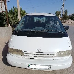 Toyota Previa 1992